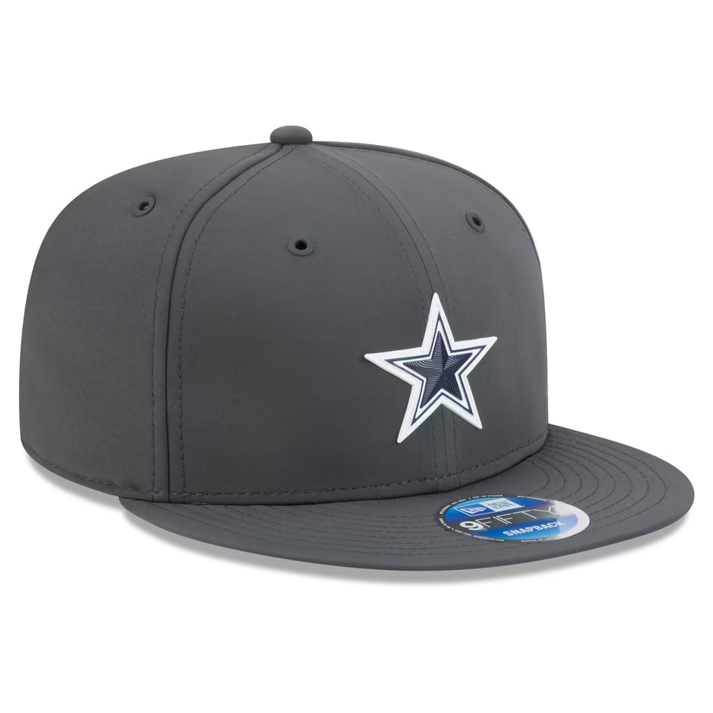 Dallas Cowboys NFL New Era Men's Charcoal 9Fifty 2026 Sideline Cold Weather Snapback