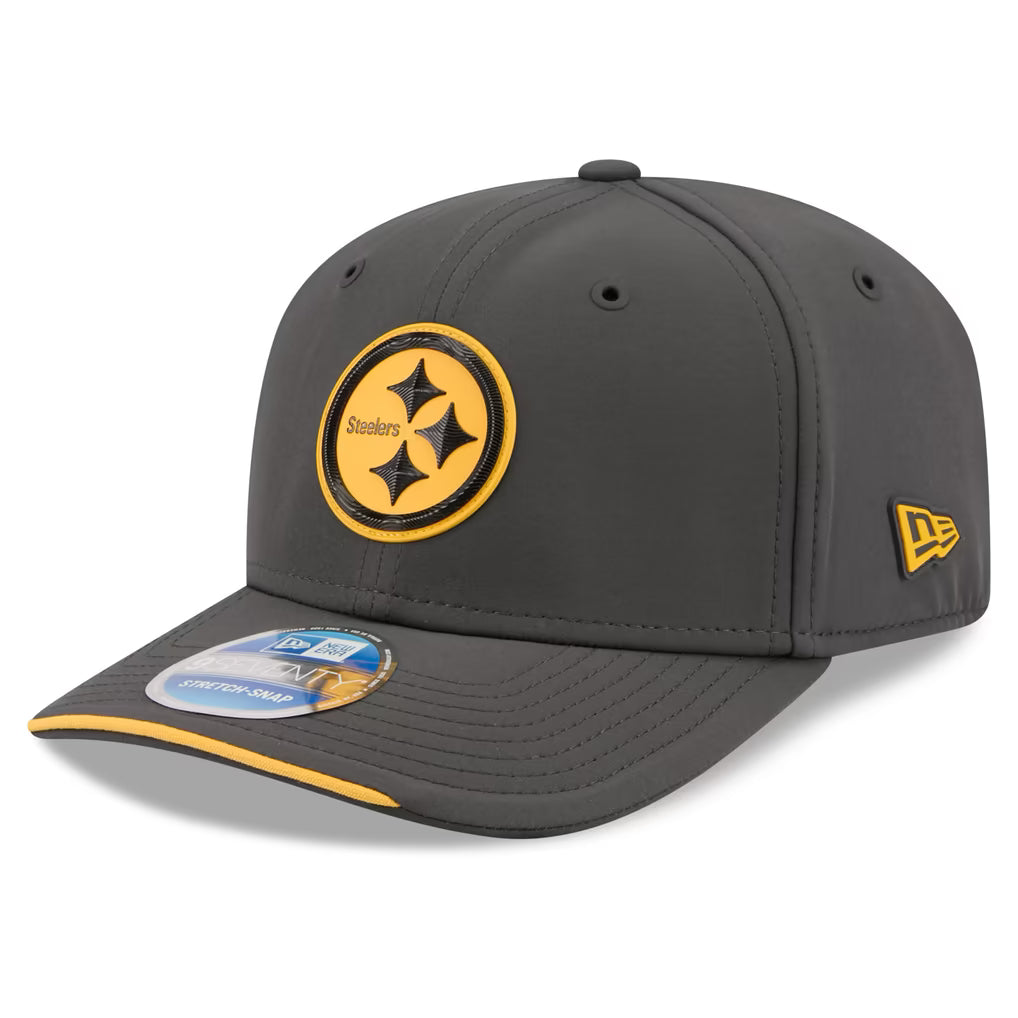 Pittsburgh Steelers NFL New Era Men's Charcoal 9Seventy 2026 Sideline Cold Weather Stretch Snapback