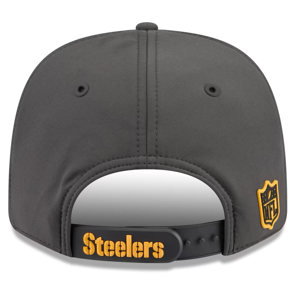 Pittsburgh Steelers NFL New Era Men's Charcoal 9Seventy 2026 Sideline Cold Weather Stretch Snapback
