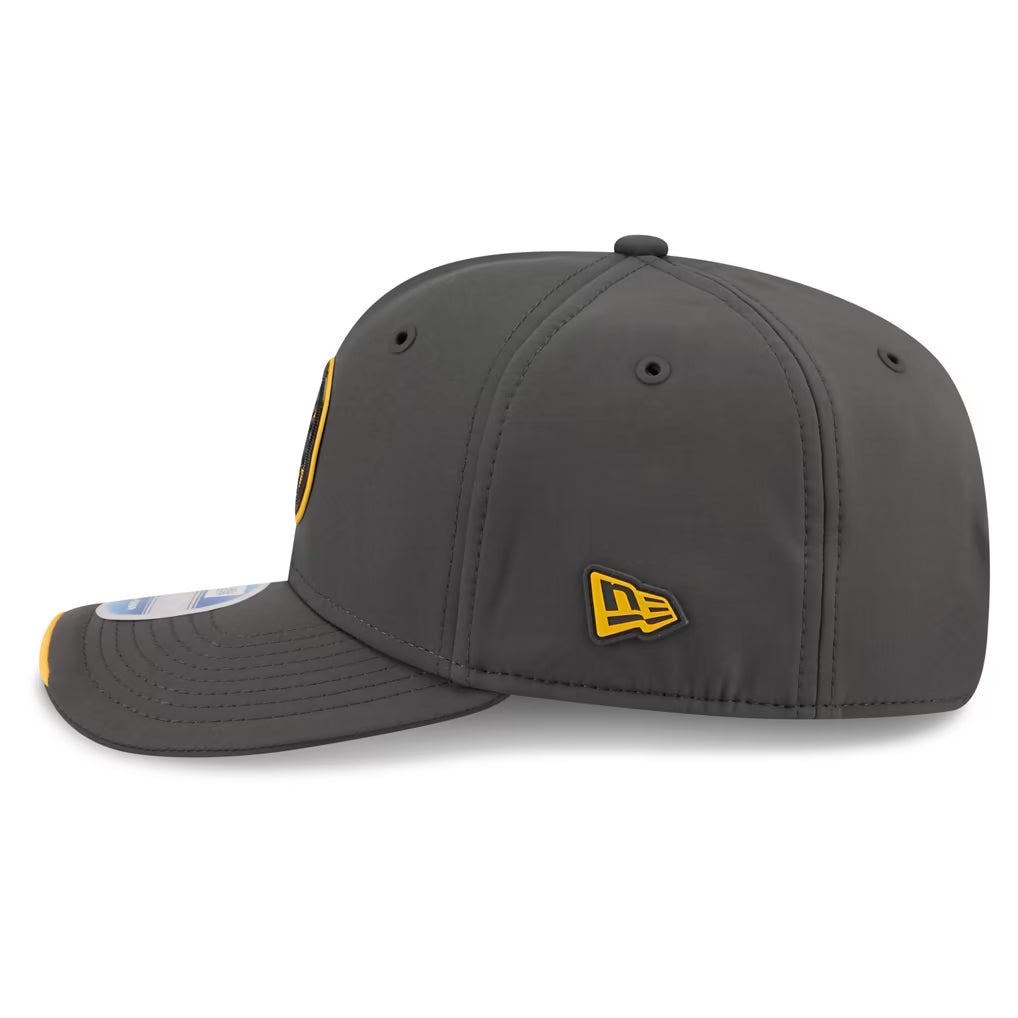 Pittsburgh Steelers NFL New Era Men's Charcoal 9Seventy 2026 Sideline Cold Weather Stretch Snapback