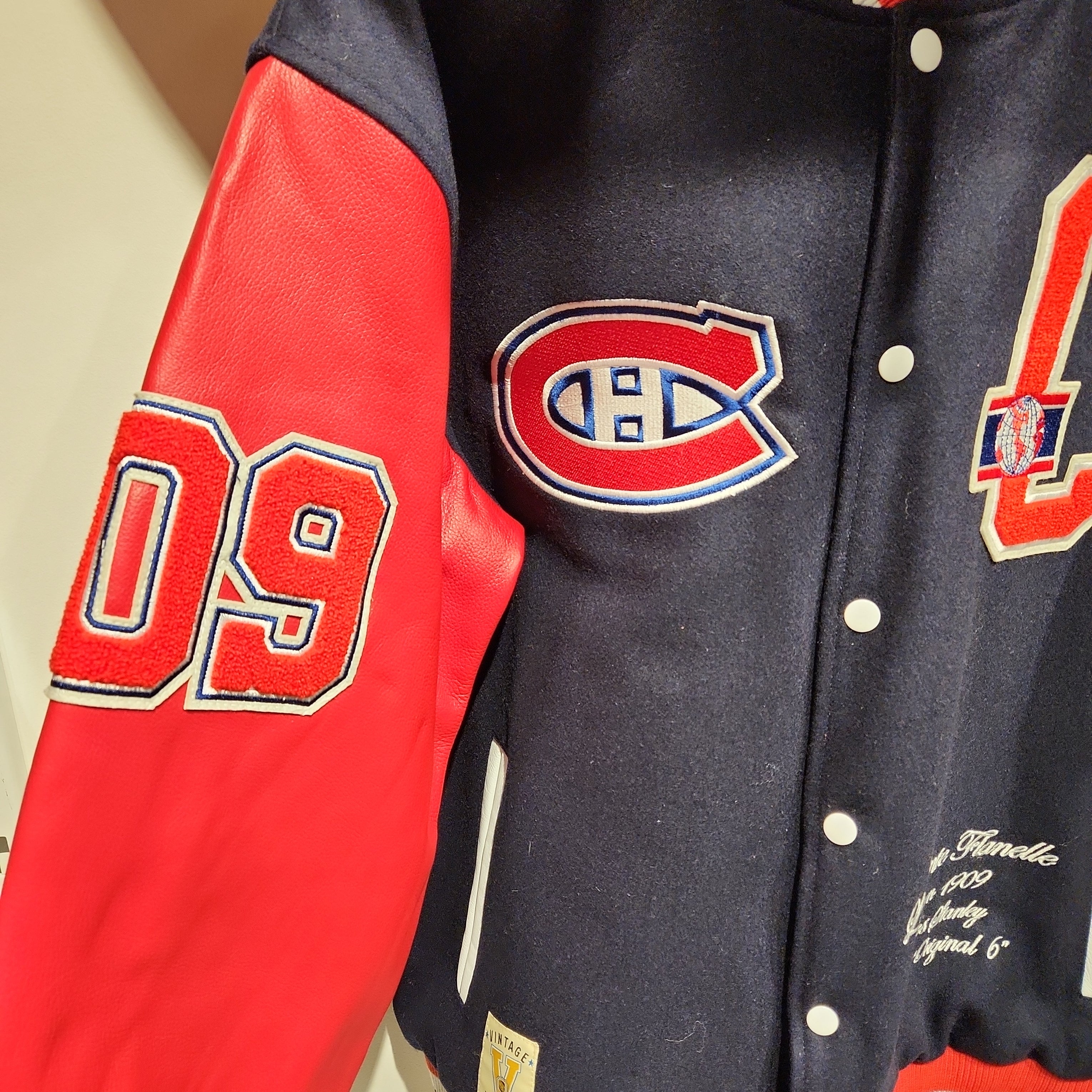 Montreal Canadiens NHL Mitchell & Ness Men’s Navy/Red Varsity Jacket