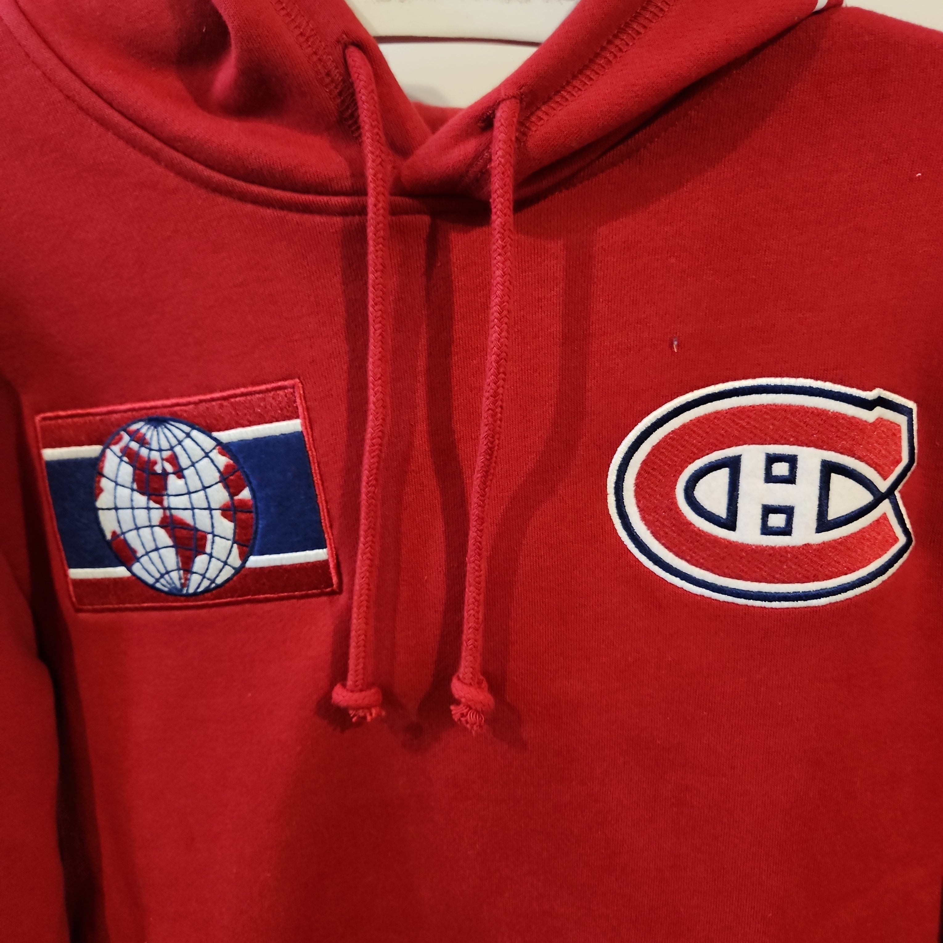 Montreal Canadiens NHL Mitchell & Ness Men's Red City Collection Fleece Hoodie