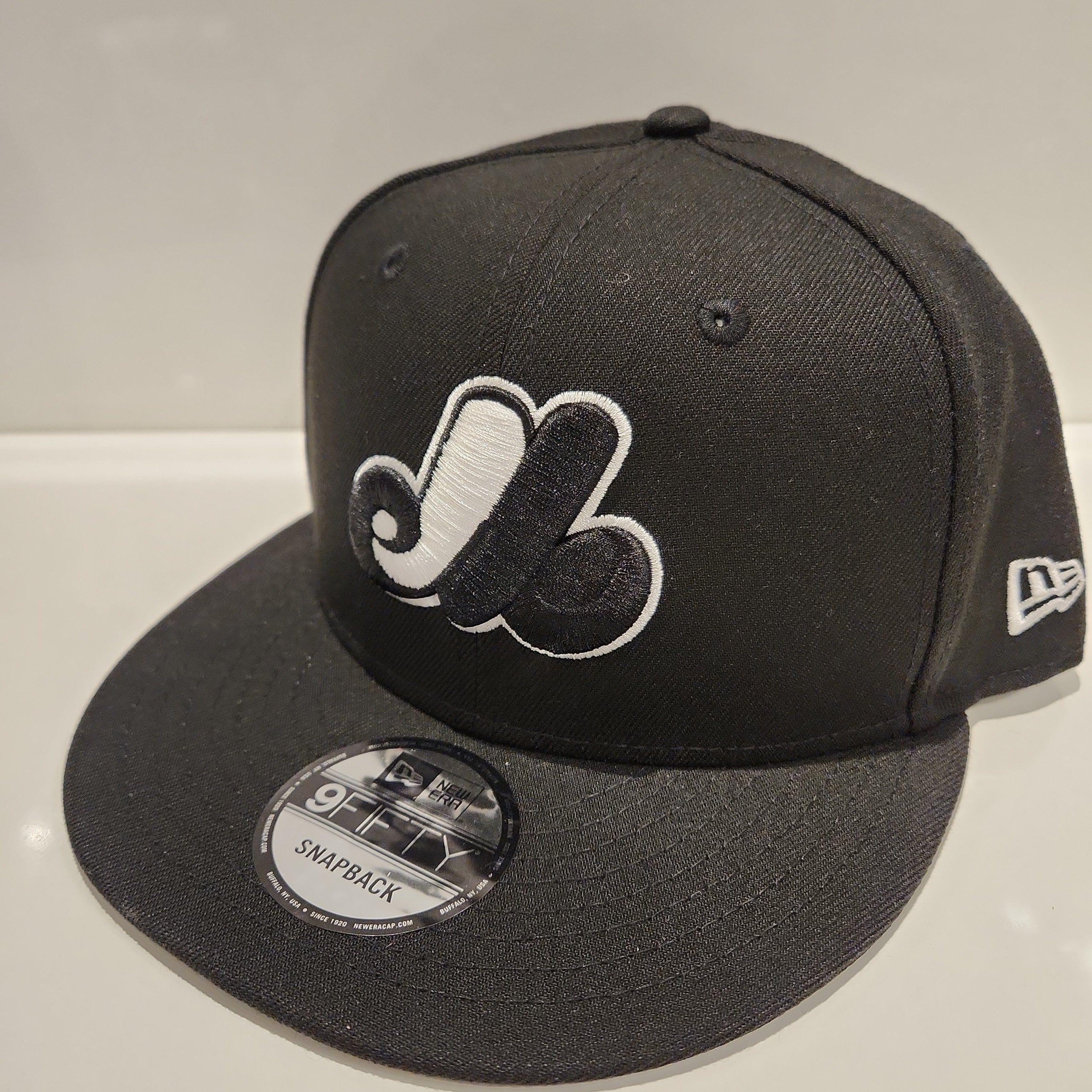 Montreal Expos MLB New Era Men's Black/White 9Fifty Cooperstown National League Patch Snapback