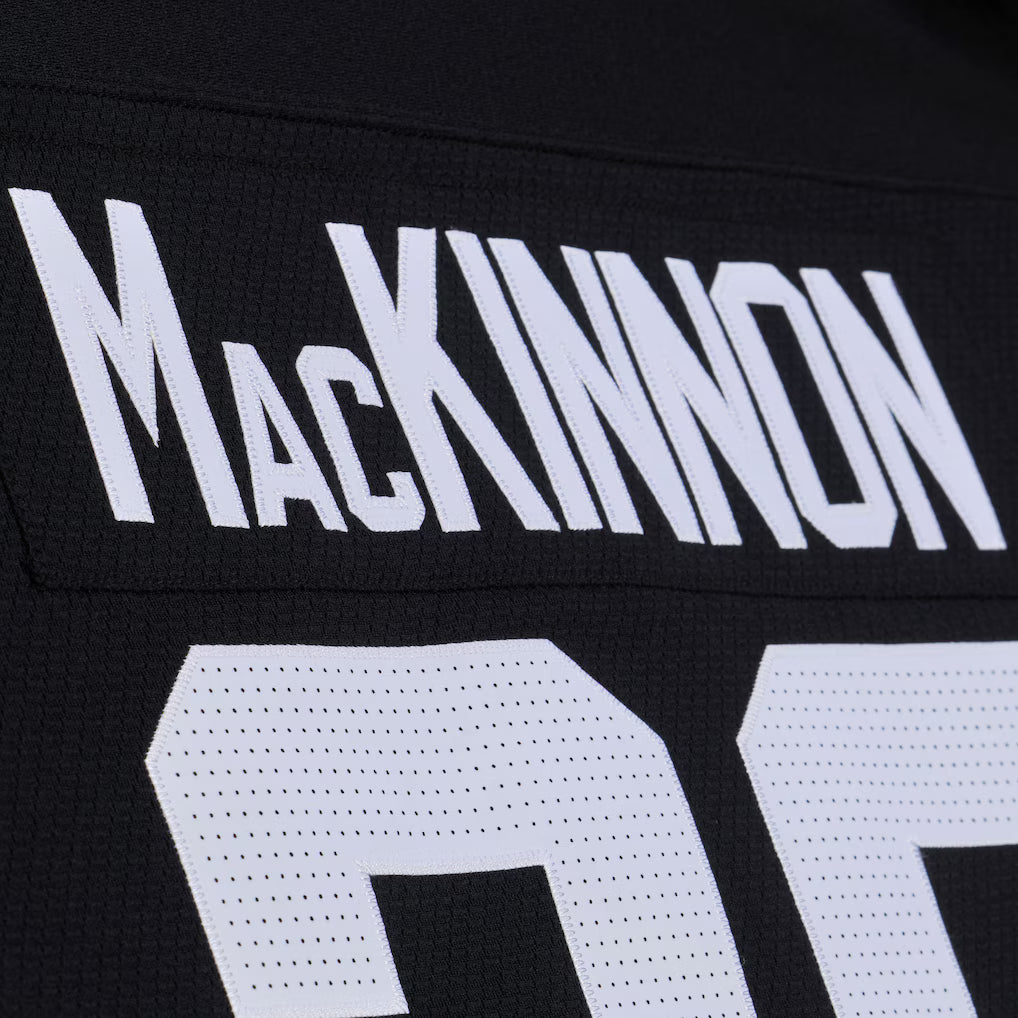 Maillot Authentique Power Play All-Star 2019 Mitchell & Ness Noir Homme Nathan MacKinnon Colorado Avalanche NHL