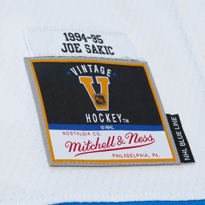 Joe Sakic Quebec Nordiques NHL Mitchell & Ness Men's White 1994 Blue Line Authentic Jersey
