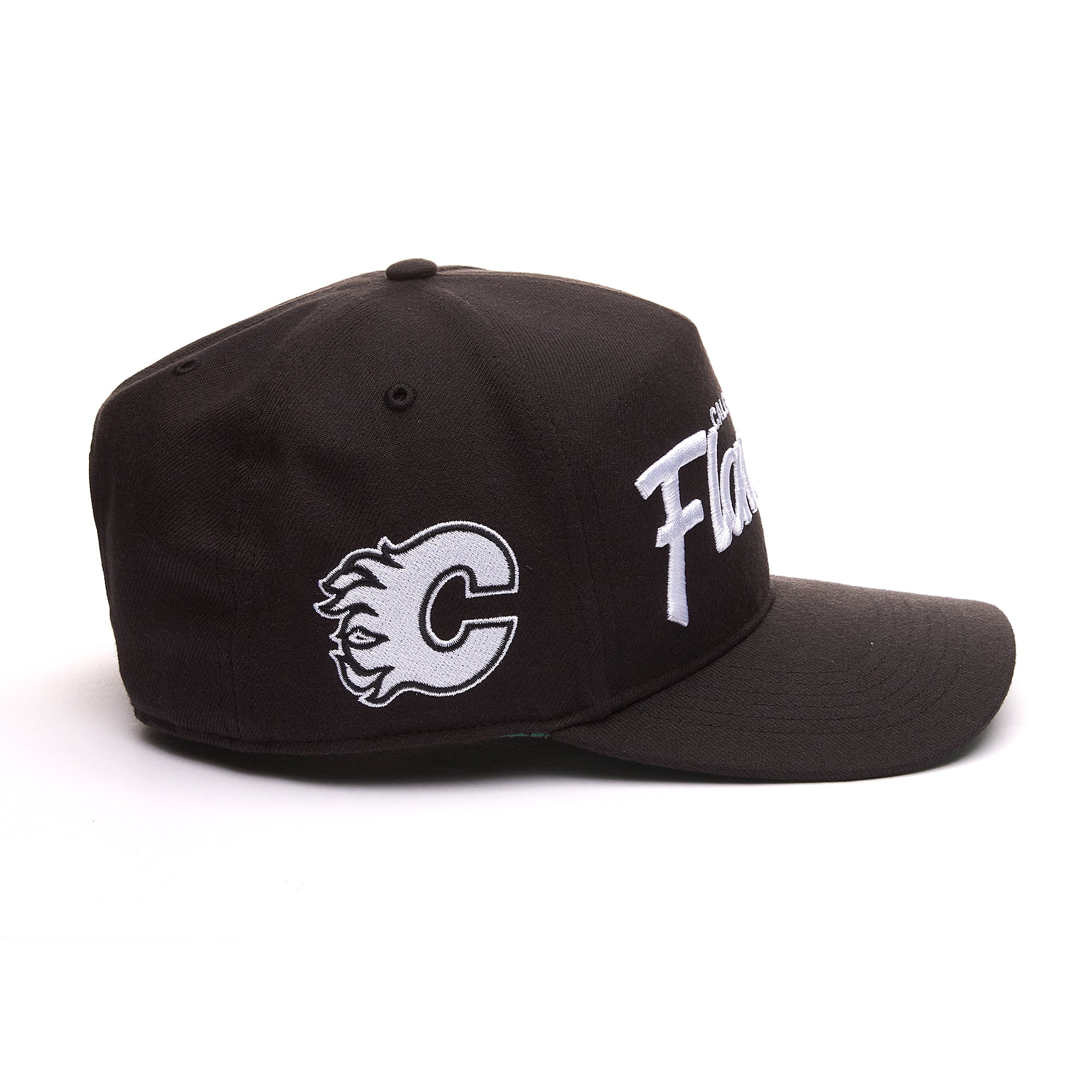 Casquette à pression noire Attitude Hitch pour homme de la LNH 47 des Flames de Calgary