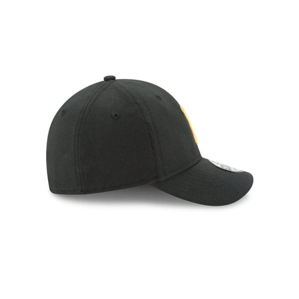 Pittsburgh Pirates MLB New Era Men's Black 39Thirty Team Classic Stretch Fit Hat