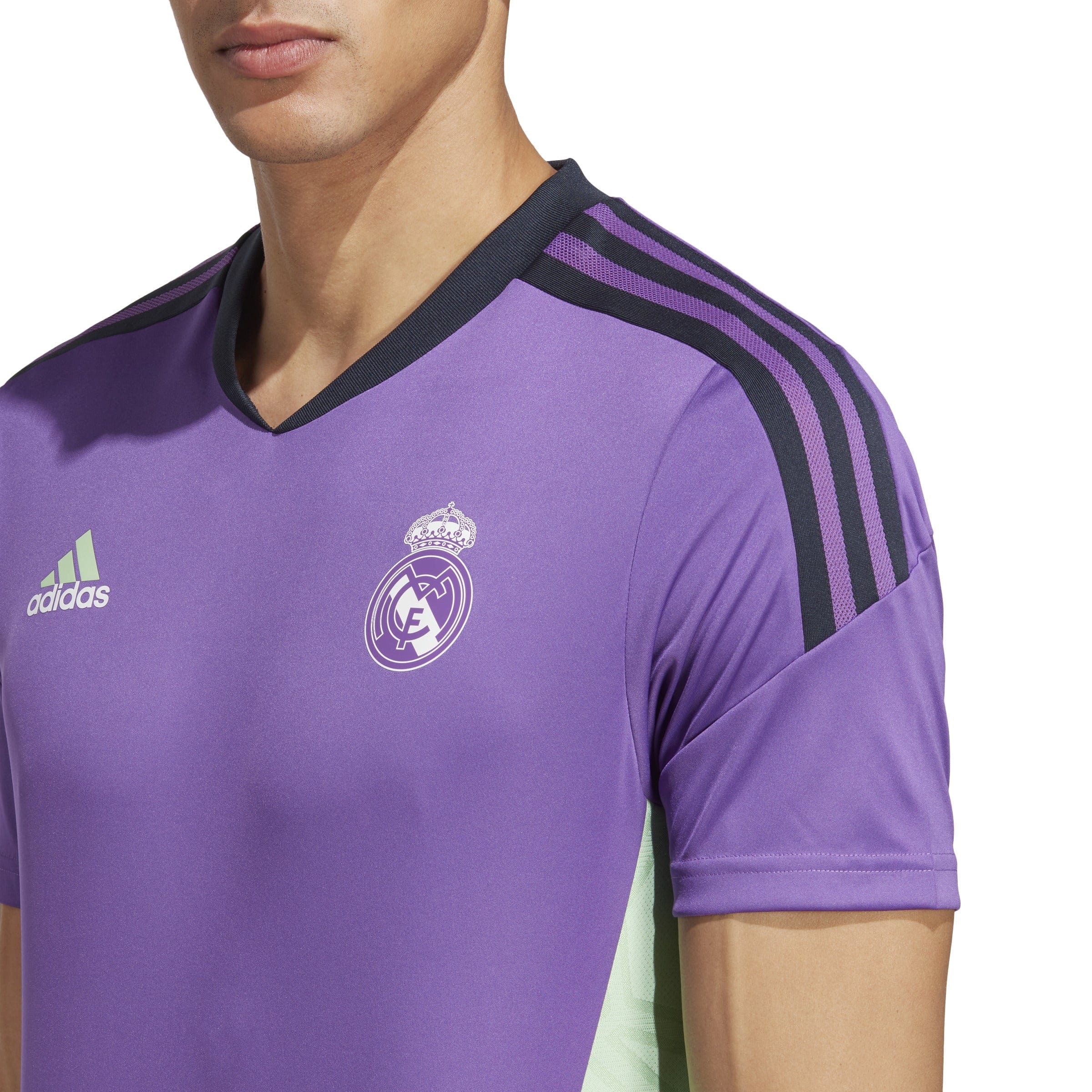 Real Madrid La Liga Adidas Men's Purple Condivo 22 Training Jersey